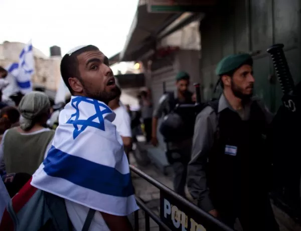 Хиляди израелски полицаи са разположени в Йерусалим, очакват се сблъсъци