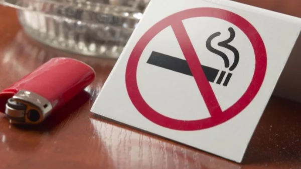 Японски университет вече няма да назначава професори-пушачи