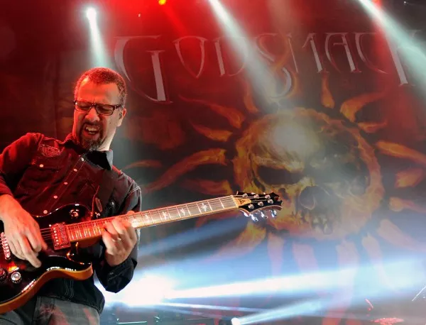 Godsmack ще свирят в Бургас на 16 юни 2015 г.