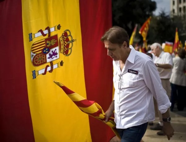 Парламентът на Каталуния поиска национален референдум за държавното устройство на Испания