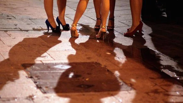 САЩ: България продължава да е основна страна за трафик на хора