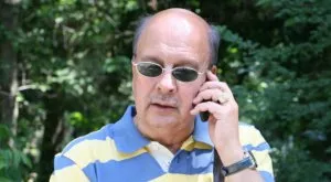 {{ otherArticle[0].article.title }}