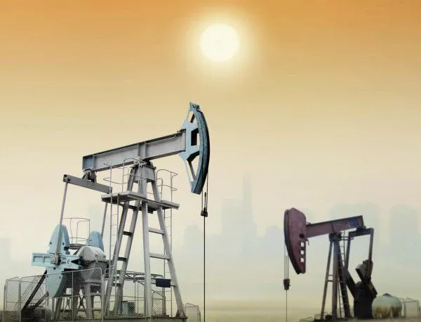 Саудитска Арабия е с рекорден бюджетен дефицит заради срива в цената на петрола 