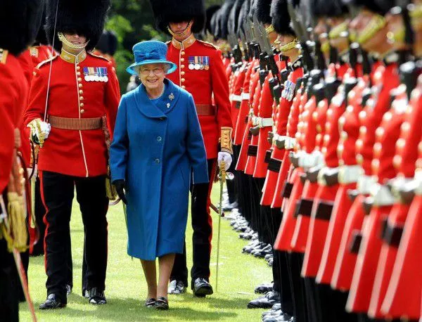 Елизабет II стана най-дълго управляващият британски монарх 