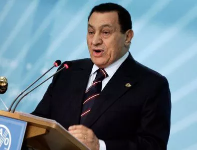 Опровергаха новината за смъртта на Мубарак