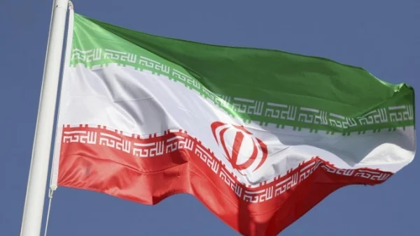 Иран предлага на Русия заедно да "изолират Америка"