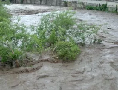 Тревожно е състоянието на река Марица в Хасковско