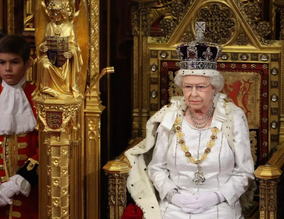 Елизабет II желае Камила да бъде кралица консорт