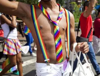 Страните от Персийския залив ще спират гейовете на границата 
