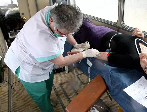Търсят кръводарители за Клиниката по изгаряния в Университетската болница в Пловдив