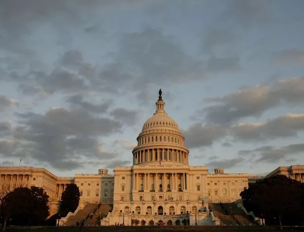 Вашингтон иска разрешение от Конгреса за 2 млрд. долара военна помощ за Киев