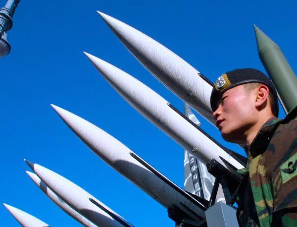 Китай и Русия разтревожени от намерението на Пхенян да изстреля сателит