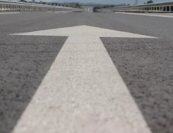 Македония започна строителството на магистралата към българската граница