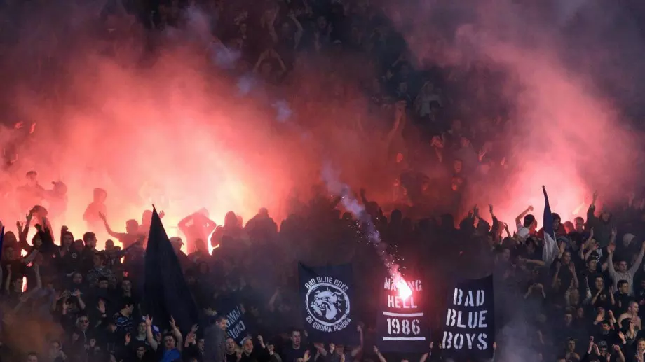 Феновете на Динамо Загреб ще бъдат съдени като "престъпна организация", АЕК настоява за тежко наказание от УЕФА