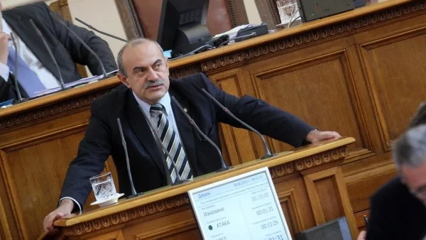 Депутатите отхвърлиха предложението социологически проучвания да не се разгласяват в изборния ден
