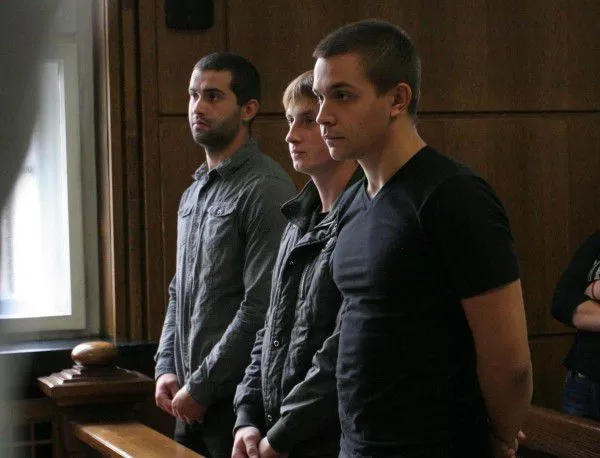 Издирват двама от осъдените за убийството на Стоян Балтов