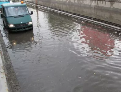 Босна, Сърбия и Хърватия също страдат от наводнения