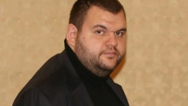 КС решава за Пеевски по искането на президента 