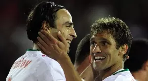 Напрежение, червен картон и отличен Бербатов: Какво се случи последният път, когато победихме Унгария? (ВИДЕО)