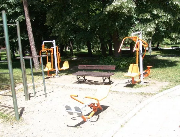Строят 3 нови фитнеса на открито в район "Централен" в Пловдив