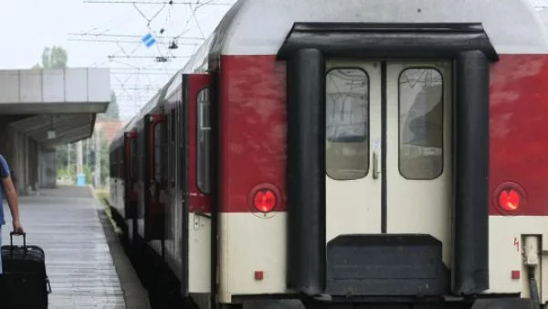 БДЖ прехвърля губещи линии на общините