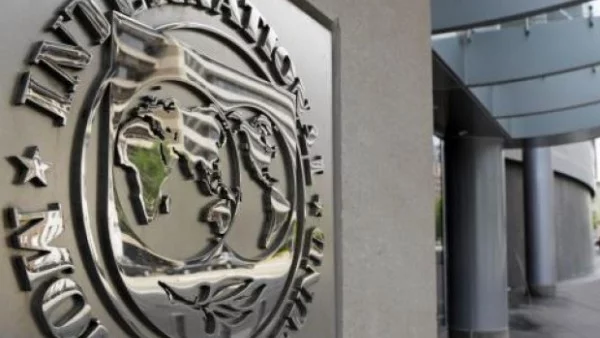 МВФ отпусна на Украйна  3,2 млрд. долара