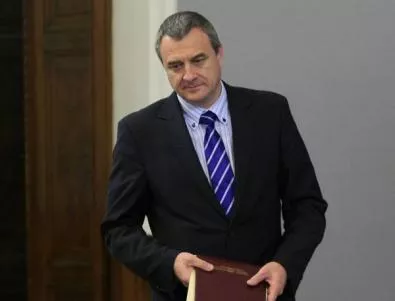 Йовчев иска още 27 млн. лева заради бежанците