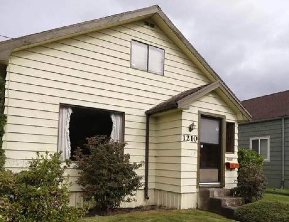 За 7,5 млн. долара продават къщата, в която се самоуби Кърт Кобейн