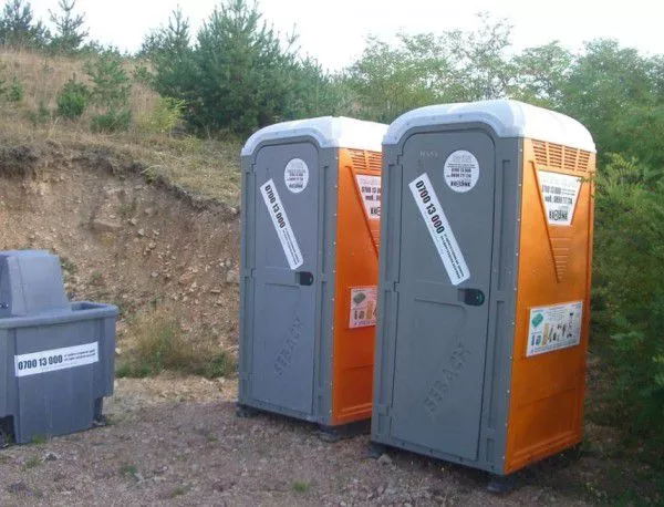 Лятото идва с нова кражба на тоалетни от магистрала "Тракия"