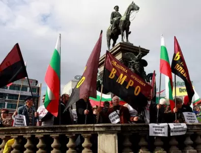 ВМРО иска ограничение на секциите в Турция, заканва се с протести
