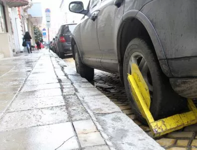 Опасенията, че общините ще превърнат паркирането в 