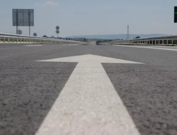 КНСБ: Държавата да плати на "Автомагистрали – Черно море" 