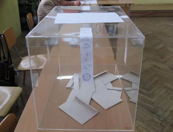 ГЕРБ иска референдумите да се провеждат с изборите