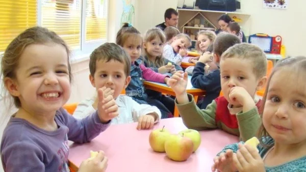 2170 деца са записани да посещават целодневните детски градини в Добрич