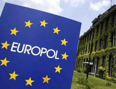 Европол арестува 70 души в 16 държави за трафик на деца