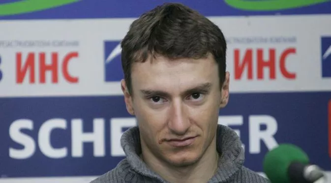 Анев: Странични проблеми повлияха на формата ми; искам ЦСКА шампион по футбол