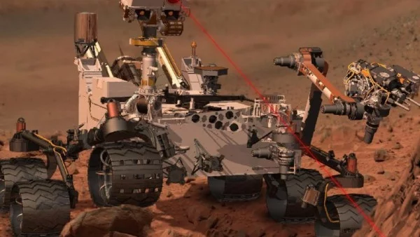 Марсоходът Curiosity отбеляза първата си марсианска година престой