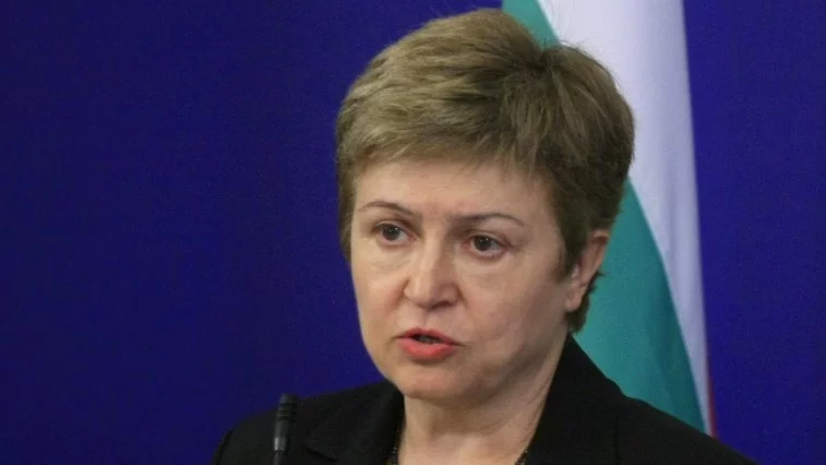 Георгиева отрече да напуска ЕК заради конфликт с хора от екипа на Юнкер