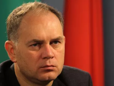 Кадиев съветва БСП да се съгласи за референдум