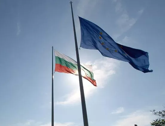ЕК даде България на Съда на ЕС заради електронните паспорти