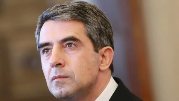 Плевнелиев: Македония се отказа от старата декларация за добросъседство от 1999 г.