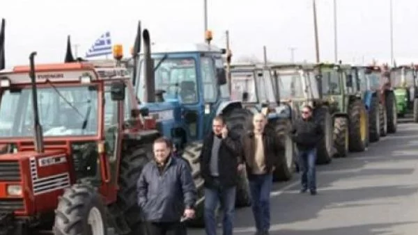 Гръцките фермери блокираха Кулата - Промахон