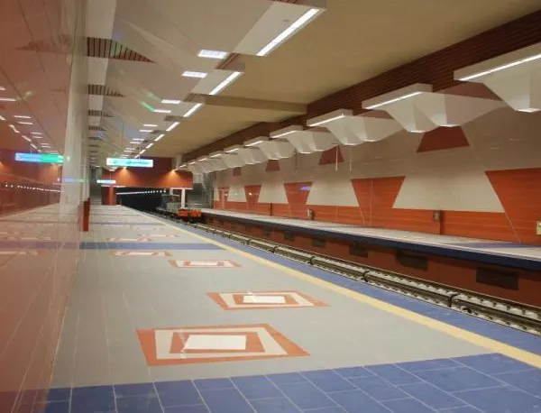 Откриват 7 нови метростанции в София през април догодина