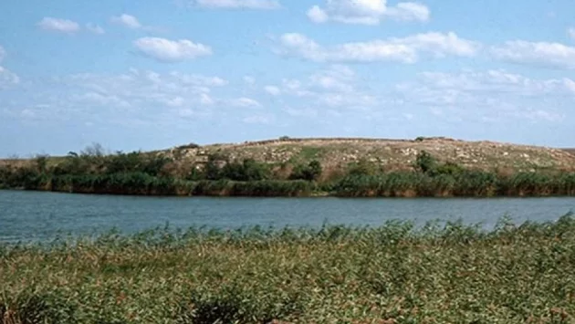 Разследват унищожаване на защитена зона край Дуранкулашкото езеро