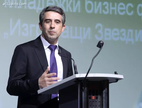 Плевнелиев ще търси китайски инвестиции за България