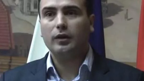 Заев: Имаме записи за предателството на управляващите в спора за името
