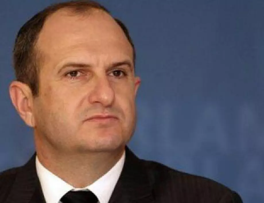 Бившият македонски премиер Бучковски става специален представител за България