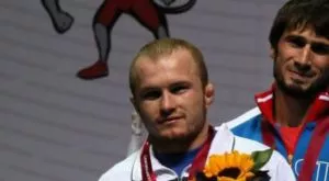 Борците се прибраха без медал, двама изпуснаха самолета