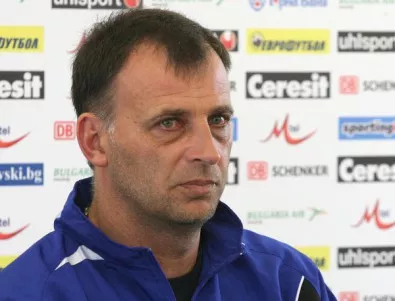 Тони Здравков объркан: Дали не трябва нов треньор?
