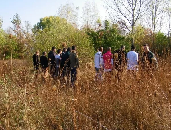 В Сърбия задържаха трима българи за трафик на мигранти